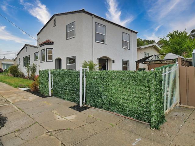 3000 56th Avenue, Oakland CA: https://media.crmls.org/mediaz/9b56e72b-eeec-4121-8da6-81363c6d0211.jpg