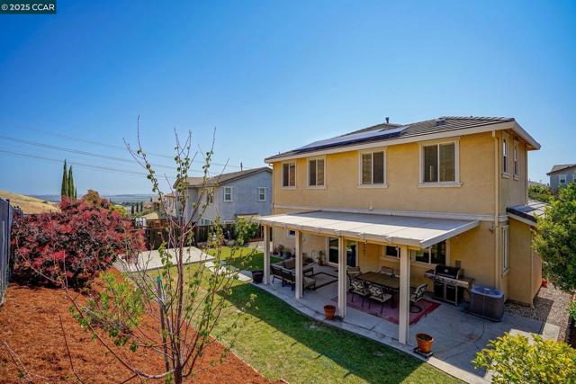 2536 Tomales Bay Dr, Bay Point CA: https://media.crmls.org/mediaz/9b57302d-d9e7-4845-a7ca-0c0e2889e136.jpg