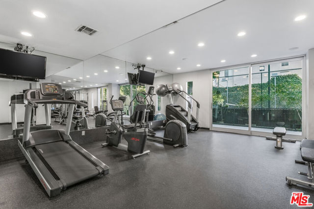 1100 Alta Loma Road, West Hollywood CA: https://media.crmls.org/mediaz/9b5794a0-adaa-4bf2-bd42-0ae8ac09712d.jpg