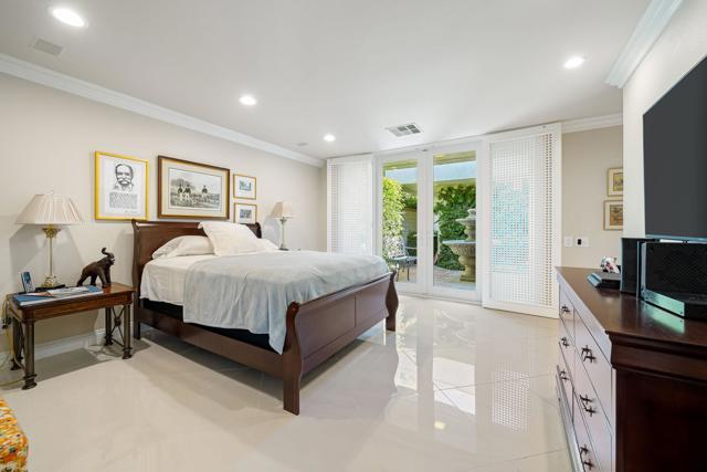 4 Dartmouth Drive, Rancho Mirage CA: https://media.crmls.org/mediaz/9b585d96-22df-4d72-b8bc-b417988aebd6.jpg