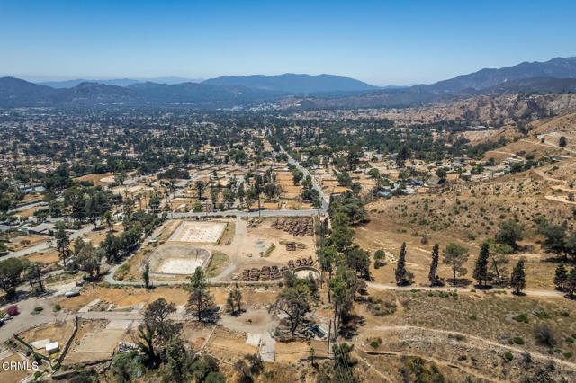 3360 Villa Grove Dr Drive, Altadena CA: https://media.crmls.org/mediaz/9b598e58-f7c3-4861-bc08-452035c17d01.jpg