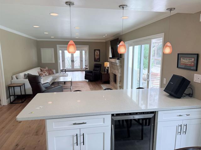 Detail Gallery Image 6 of 37 For 3515 Calle Gavanzo, Carlsbad,  CA 92009 - 4 Beds | 3/1 Baths