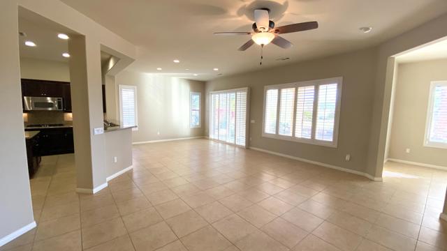 81451 Corte Pipilla, Indio CA: https://media.crmls.org/mediaz/9b5c224e-cdd7-4fa0-b1de-4509f0eb6ce9.jpg