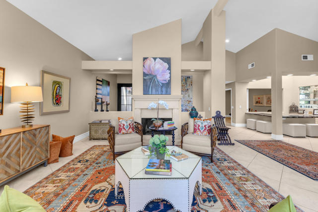 207 Bouquet Canyon Drive, Palm Desert, CA 92211