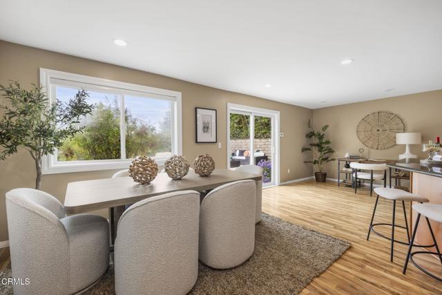 4915 Trend Terrace, La Crescenta CA: https://media.crmls.org/mediaz/9b5da900-8778-4367-a029-6f1bd5bdb100.jpg