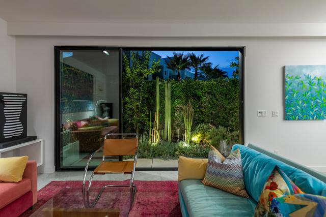 294 Mayfair Way, Palm Springs, CA 92264
