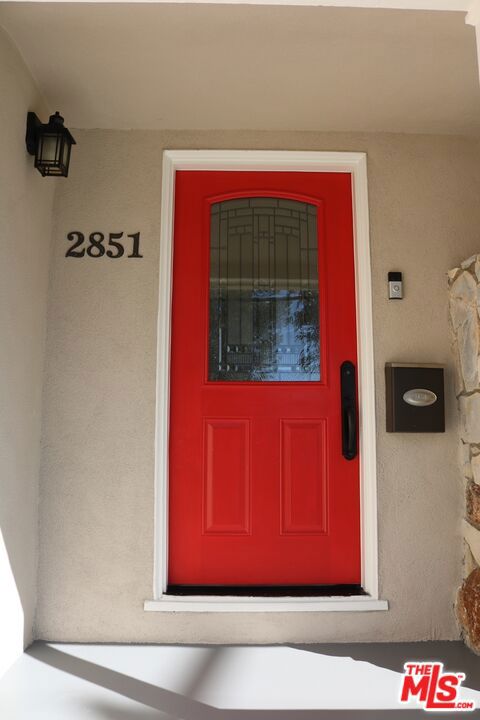 2851 Fairmount Avenue, La Crescenta CA: https://media.crmls.org/mediaz/9b5eafb2-4936-4df4-baad-8b9c5f9bad2e.jpg