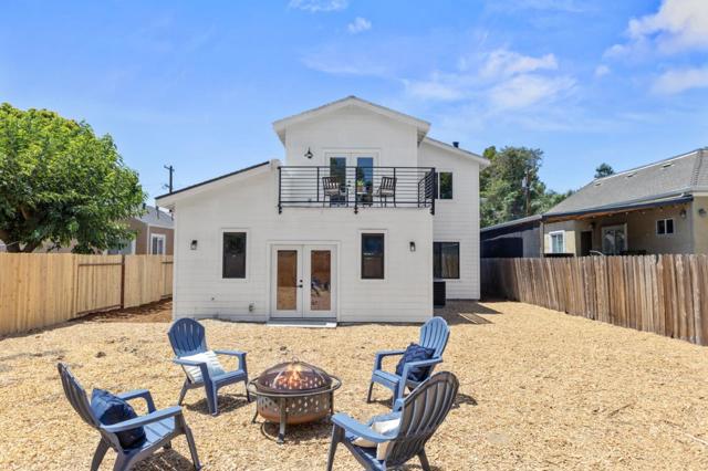 466 N 18th Street, San Jose CA: https://media.crmls.org/mediaz/9b5f4f5d-0b2b-4a58-a5e1-55cf8e718e45.jpg
