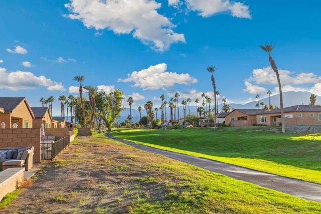 48753 Barrymore Street, Indio CA: https://media.crmls.org/mediaz/9b5f97d2-942d-42ee-9c77-cc97cfa1c6bf.jpg