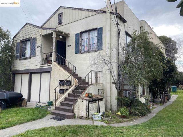 1100 Park AVE, Alameda CA: https://media.crmls.org/mediaz/9b6155af-827d-4d3b-975a-12d1d786e95e.jpg