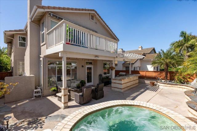 2412 Starlight Gln, Escondido CA: https://media.crmls.org/mediaz/9b61954e-0dd4-49c6-83da-4a53f7bf8243.jpg