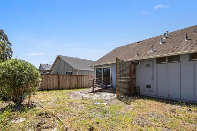 230 Coral Reef Avenue, El Granada CA: https://media.crmls.org/mediaz/9b61c0a1-c645-4147-8cd2-87f694928574.jpg