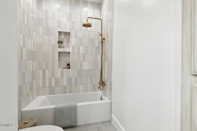 Detail Gallery Image 27 of 49 For 350 Paseo De Playa #121,  Ventura,  CA 93001 - 3 Beds | 2/1 Baths