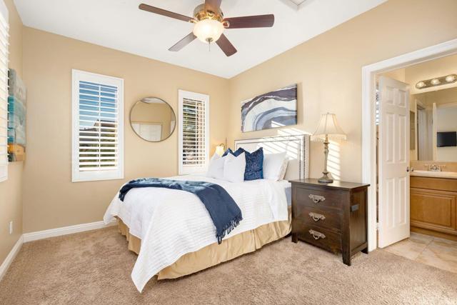 77370 New Mexico Drive, Palm Desert CA: https://media.crmls.org/mediaz/9b620f8f-5894-4b11-a277-67e30c695c4d.jpg