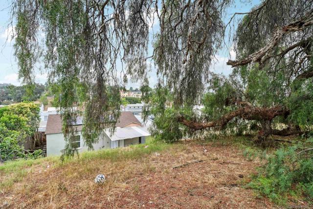 7282 University Ave, La Mesa CA: https://media.crmls.org/mediaz/9b63090b-872f-4c7a-864c-05072caef833.jpg
