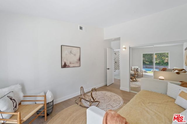 22946 Brenford Street, Woodland Hills CA: https://media.crmls.org/mediaz/9b643ca2-1ecf-4cb6-ab2a-3f3185ee6545.jpg
