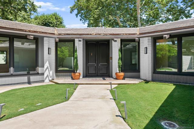 32676 Taspa Ct, Pauma Valley CA: https://media.crmls.org/mediaz/9b644e6a-eb6f-4ad6-b8f6-8595372f63d3.jpg