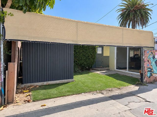 767 Sunset Avenue photo 39
