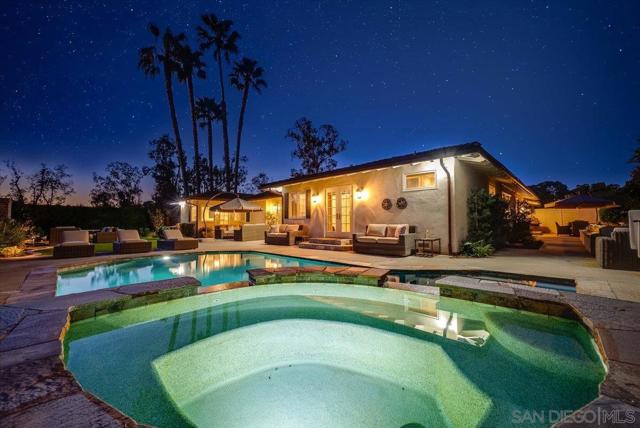 6150 La Fremontia, Rancho Santa Fe CA: https://media.crmls.org/mediaz/9b656c6f-3651-4589-87ef-5a73ea8ef022.jpg