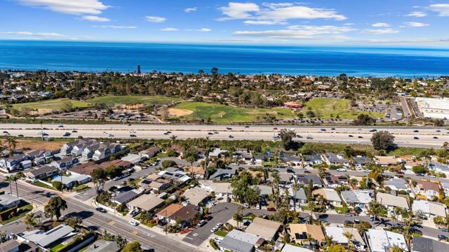 617 Cathy Ln, Cardiff by the Sea, California 92007, 2 Bedrooms Bedrooms, ,1 BathroomBathrooms,Single Family Residence,For Sale,Cathy Ln,250031805SD