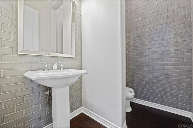 Detail Gallery Image 25 of 75 For 1717 Playa Vista, San Marcos,  CA 92078 - 4 Beds | 4 Baths