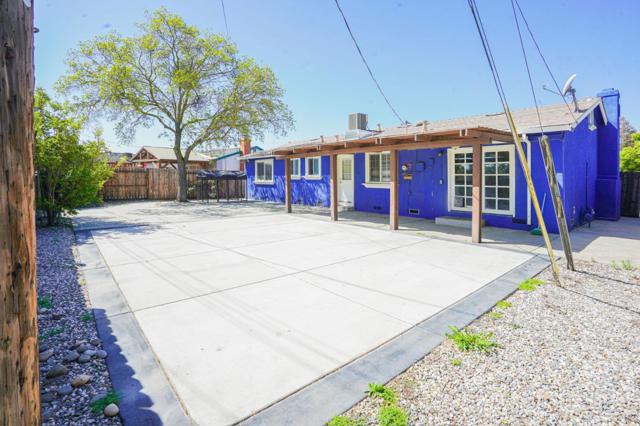 702 El Portal Avenue, Manteca CA: https://media.crmls.org/mediaz/9b677a00-40d5-4590-9514-fb34b003dd73.jpg