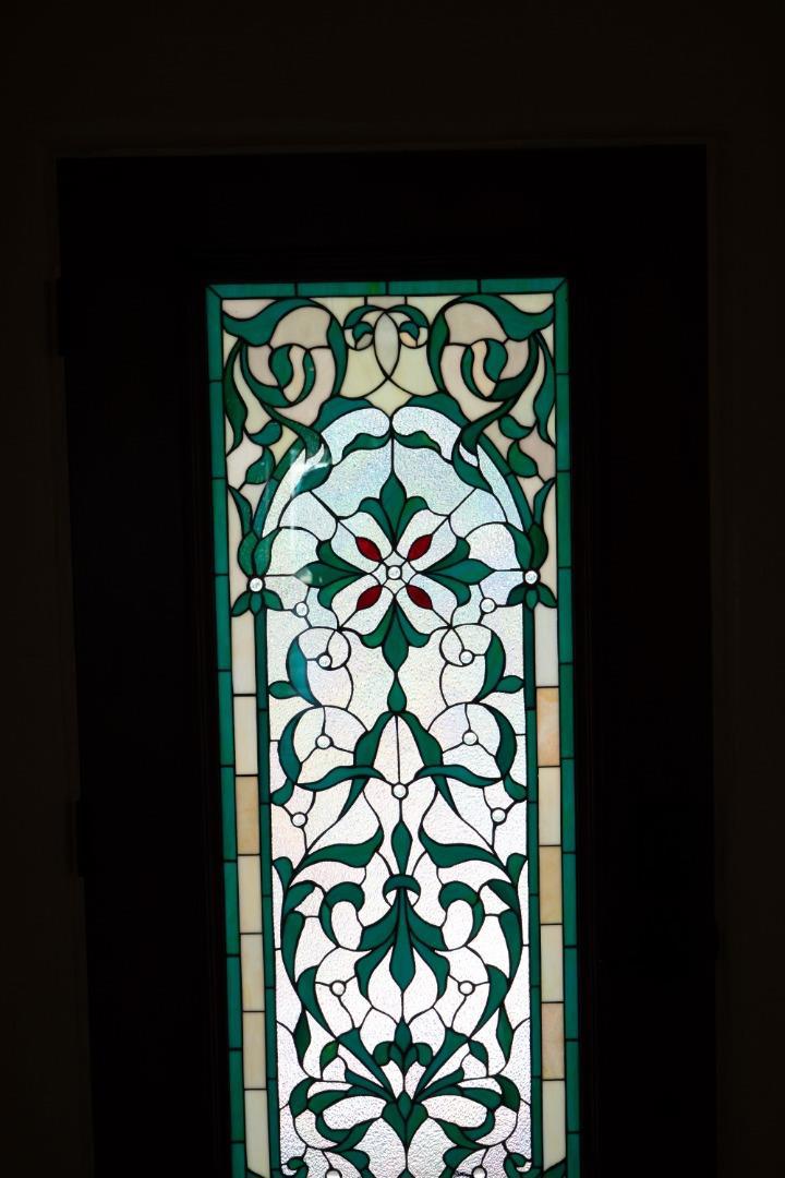 https://media.crmls.org/mediaz/9b67d664-1401-45af-98fc-d9fc644f873d.jpg?preset=X-Large