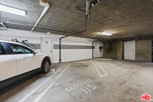 940 E 2nd Street, Los Angeles CA: https://media.crmls.org/mediaz/9b681cc6-2a70-4ea2-95cc-79001dd54870.jpg