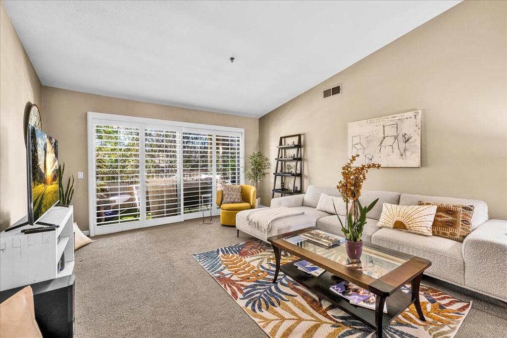 MLS #219135952PS image #4