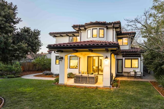 4118 Sutherland Drive, Palo Alto CA: https://media.crmls.org/mediaz/9b69fb59-16a4-4f7d-9f08-1909fbc08a37.jpg