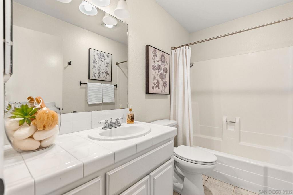 5025 Collwood Way - photo 17