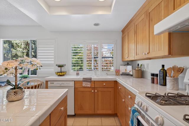 4993 Telephone Road, Ventura CA: https://media.crmls.org/mediaz/9b6c3fa2-0417-4ea8-a85e-482d4abff899.jpg