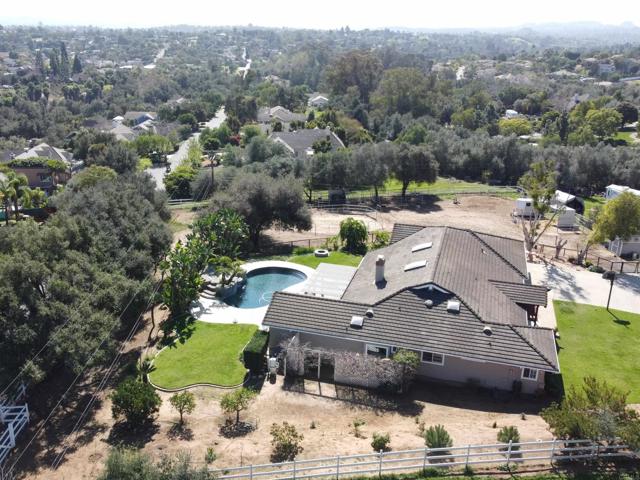 Detail Gallery Image 49 of 54 For 2092 Tudor Ln, Fallbrook,  CA 92028 - 4 Beds | 3/1 Baths