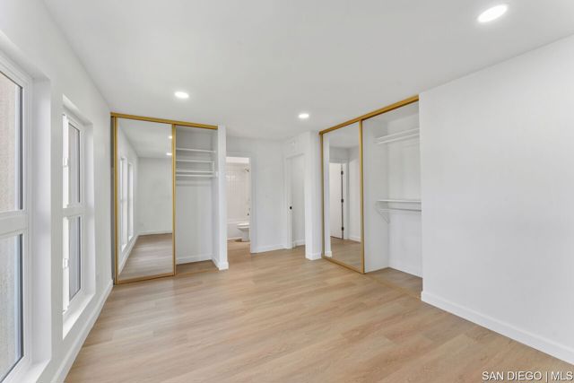 4855 Cole ST, San Diego CA: https://media.crmls.org/mediaz/9b6dc07f-dae0-4d5e-9c37-78006c0bbf2d.jpg