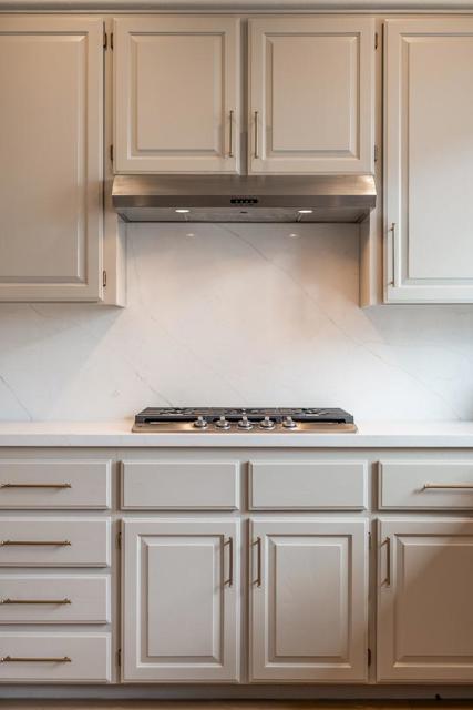 2134 Paseo Del Oro, San Jose CA: https://media.crmls.org/mediaz/9b6e2a93-3825-4ced-a3aa-982f2aec1be3.jpg