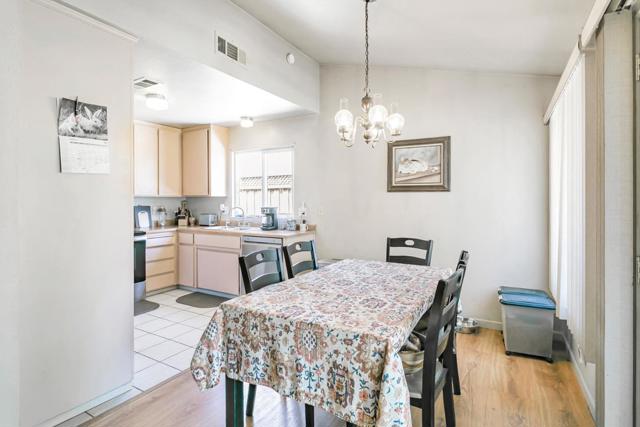 9124 Connell Court, Gilroy CA: https://media.crmls.org/mediaz/9b70b27a-4d7e-4e3f-9d24-042f1a358d34.jpg