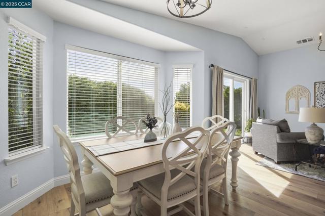 304 Birch Ridge Dr, Rio Vista CA: https://media.crmls.org/mediaz/9b71fdd9-94bc-4786-b4ff-700298a9a5bc.jpg