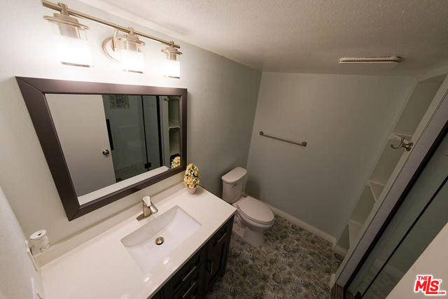 1750 E Avenue Q14, Palmdale CA: https://media.crmls.org/mediaz/9b733217-c14b-41c6-a8f7-3ffa43a8c7ec.jpg