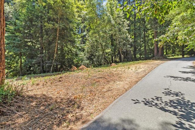 115 Edison Way, Soquel CA: https://media.crmls.org/mediaz/9b735898-318e-46b5-aeca-ddcf33b0feaa.jpg