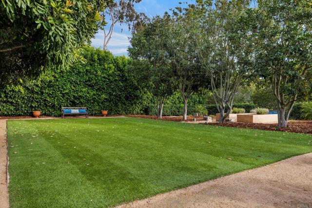 Detail Gallery Image 34 of 74 For 14323 Rancho Santa Fe Lakes Dr, Rancho Santa Fe,  CA 92067 - 5 Beds | 4/1 Baths