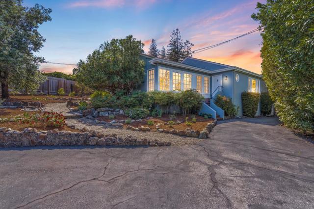 206 Frances Lane, Redwood City CA: https://media.crmls.org/mediaz/9b75e35d-45b5-481f-9abf-82218735c2b9.jpg