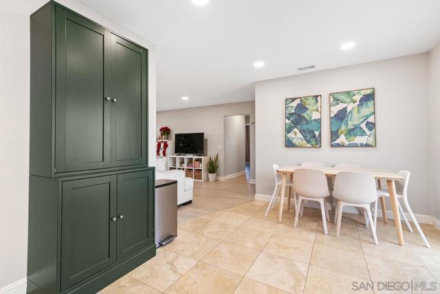 10845 Sandy Hook Road, San Diego CA: https://media.crmls.org/mediaz/9b76c642-d716-43b3-a17a-56f31d9f8db5.jpg