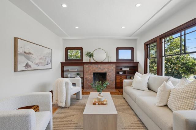 2408 Bartlett Street, Oakland CA: https://media.crmls.org/mediaz/9b777e1d-dad3-4b0a-ad00-7e70843ce510.jpg