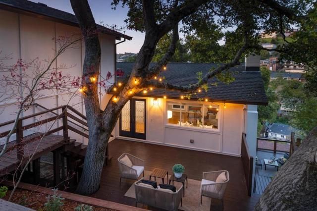 104 Winding Way, San Carlos CA: https://media.crmls.org/mediaz/9b78b921-d83a-4577-aaff-e92b2196aae0.jpg