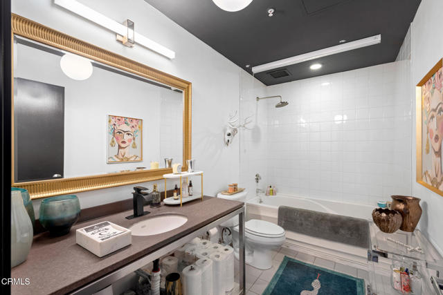 Detail Gallery Image 29 of 39 For 315 E 8th St #301,  Los Angeles,  CA 90014 - 2 Beds | 2 Baths