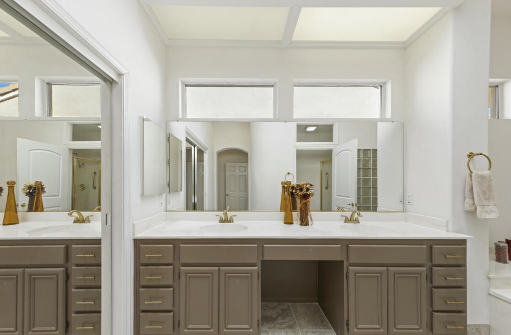 MLS #219127286DA image #19