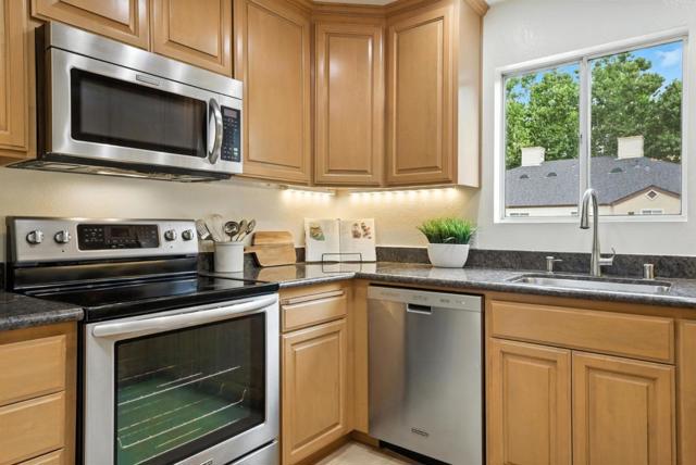 634 Celebration Court, San Jose CA: https://media.crmls.org/mediaz/9b7a93c2-4b4d-4cd4-970d-acd72b0cbff4.jpg