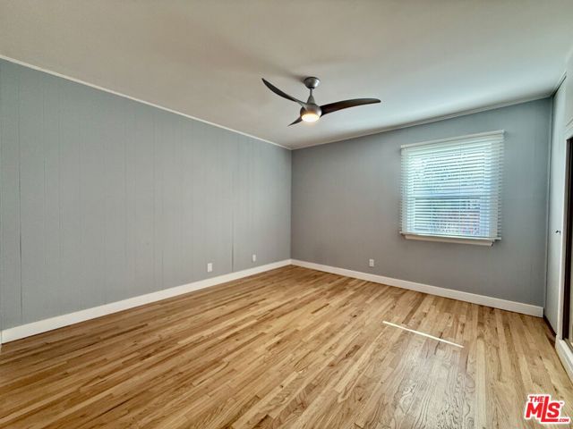6938 Balboa Boulevard, Van Nuys CA: https://media.crmls.org/mediaz/9b7aa13b-8bf7-47d2-a789-459546d7295d.jpg