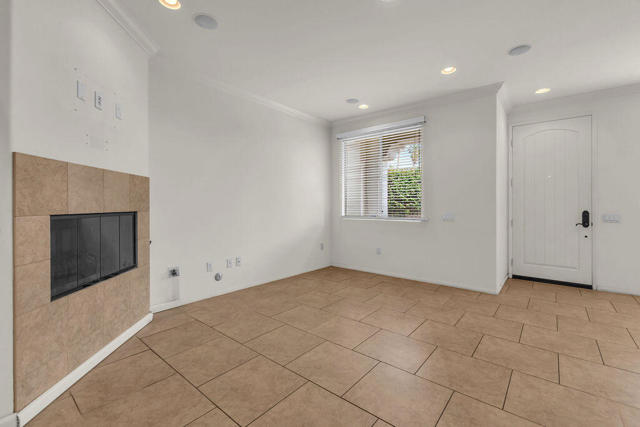 Image 24 of 53 For 402 Calle Traditions  14