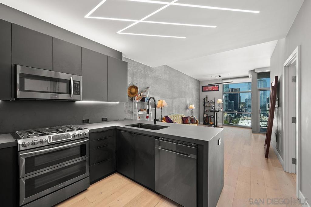 800 The Mark Ln - photo 20